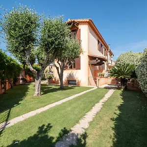 Casa vacanze Mare E Centro 5 Min Auto - Con Wi-Fi, Netflix E A-C, Pula